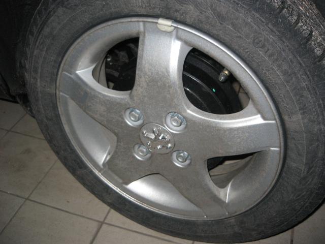 http://www.forum-peugeot.com/Forum/mesimages/27720/Pot de Yahourt (1).jpg